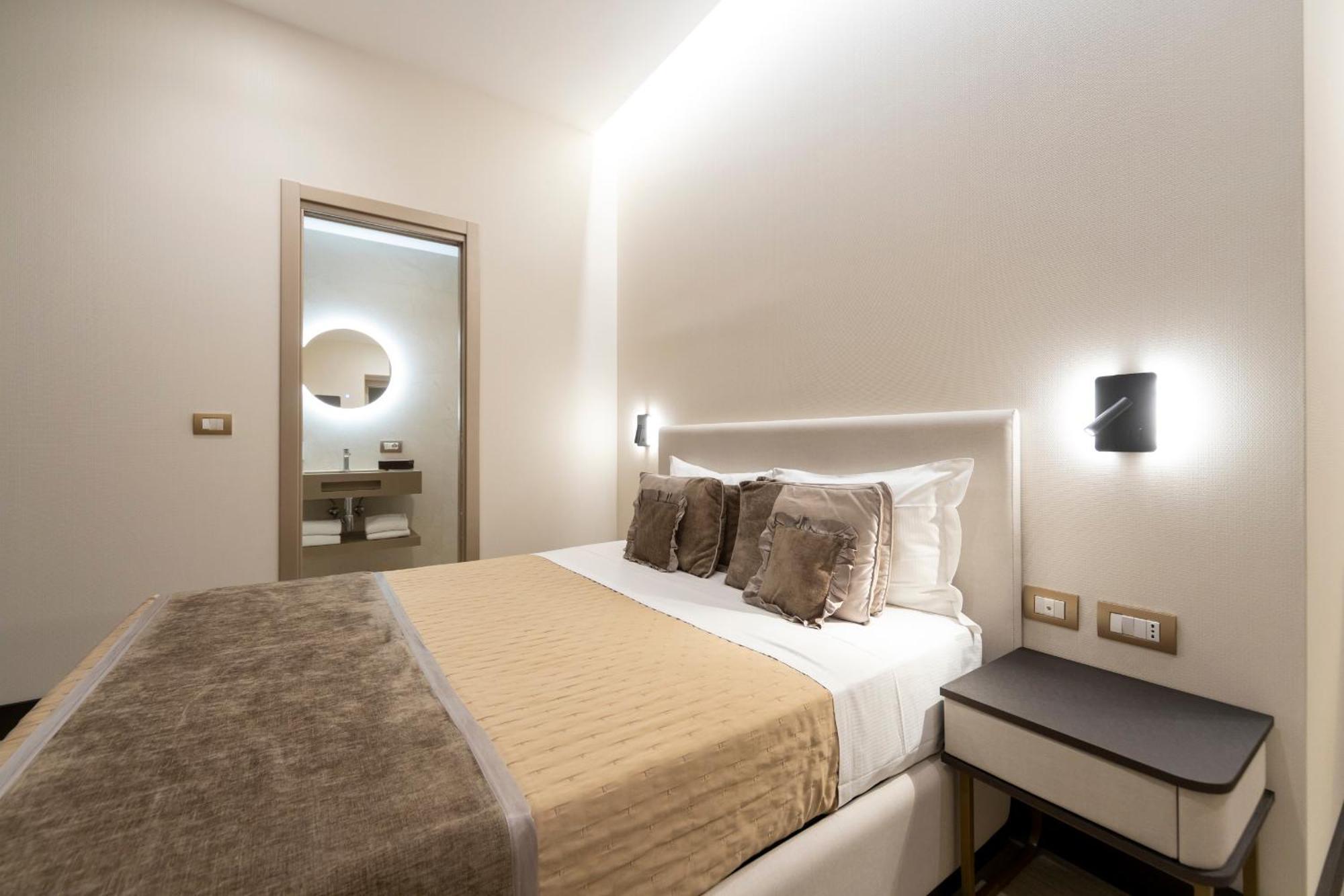 San Carlo Suite Rome Bagian luar foto